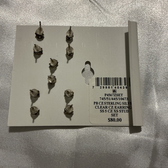 Giani Bernini Silver Cubic Zirconia Stud Earrings - Picture 3 of 4